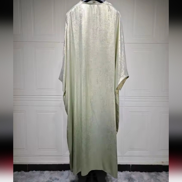 Glamorous Abaya Batwing Satin Open Kimono - Picture 4 of 6